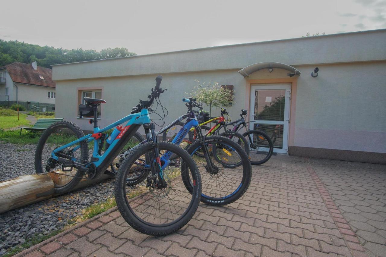 Bike Apartments 2 Hodruša 外观 照片